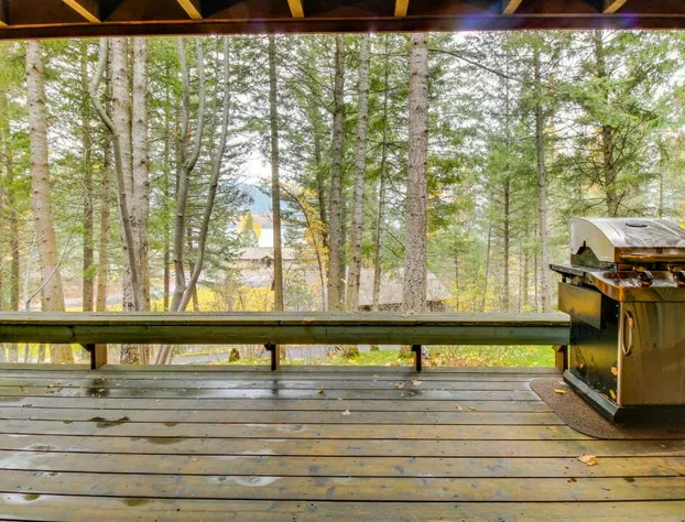 Bay Point Hillside 18C Down hotel detail image 2