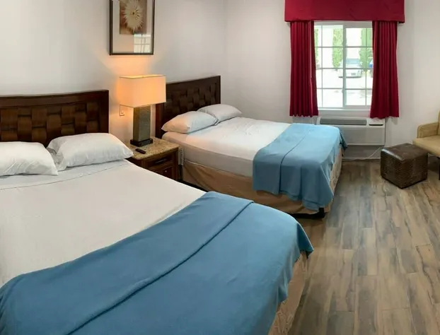 Pine Ave Inn hotel detail image 3