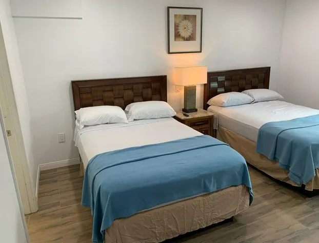 Pine Ave Inn hotel detail image 4