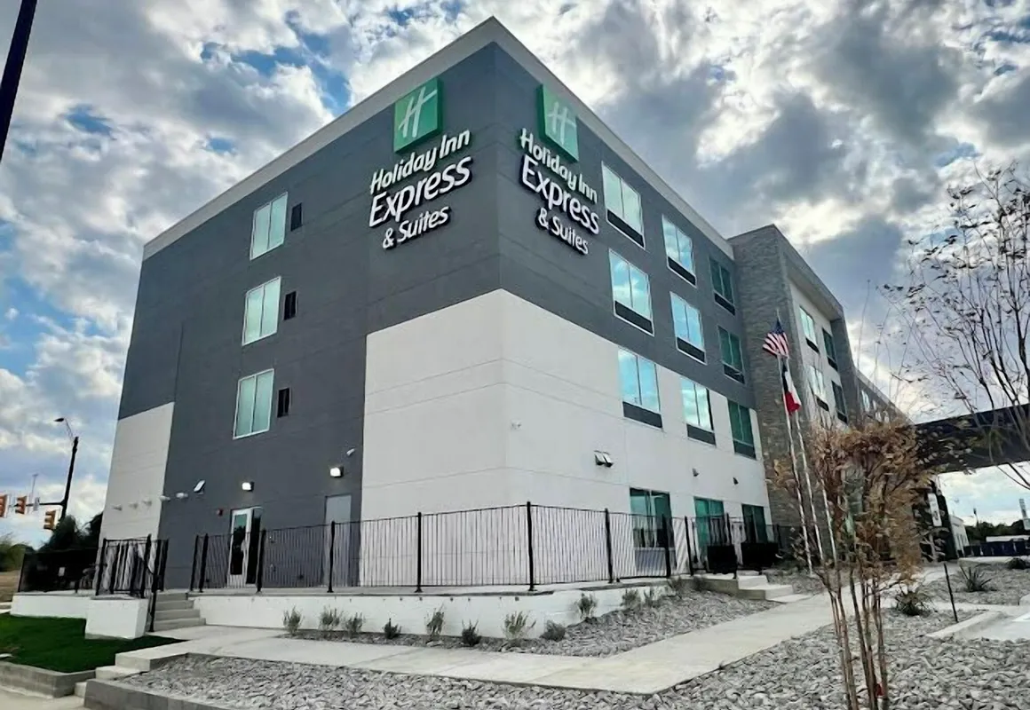 Holiday Inn Express and Suites Haltom City Ft Worth by IHG hotel hero