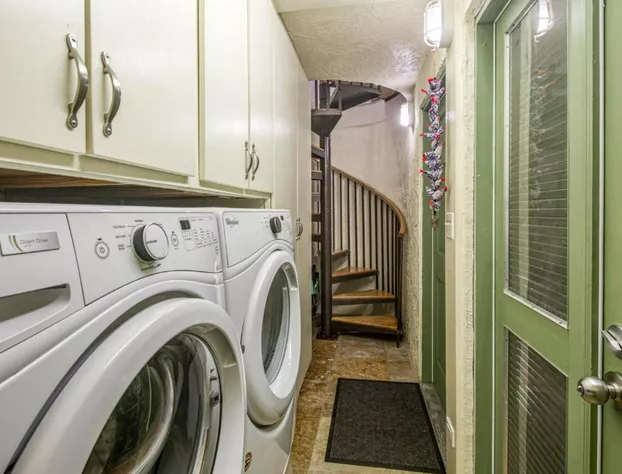 Flagler's Crossing hotel detail image 1