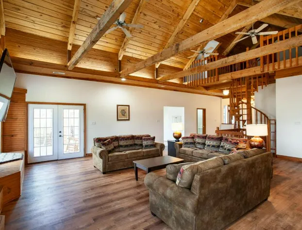 Laid Back Lodge Spacious Retreat in Lenoir City hotel detail image 3