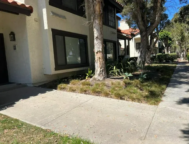 Paradise resort living Mandalay beach hotel detail image 3