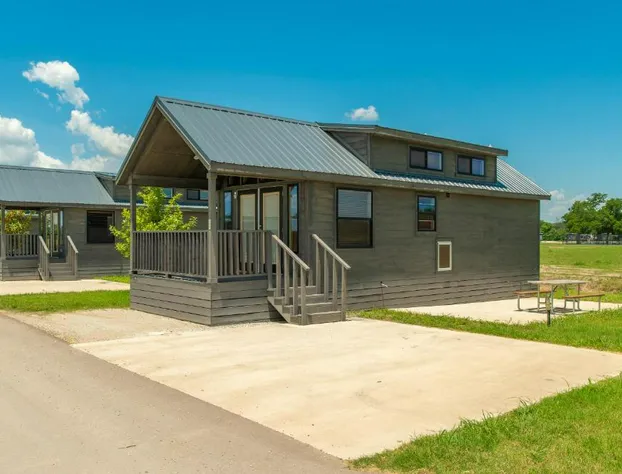 Camp Fimfo Waco hotel detail image 3