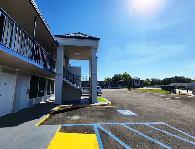 Smart Stay Inn hotel detail image 2