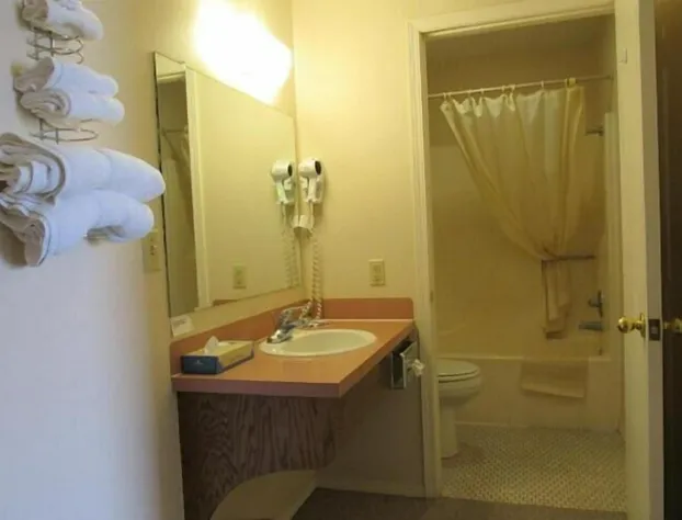 Los Tres Gallos hotel detail image 4