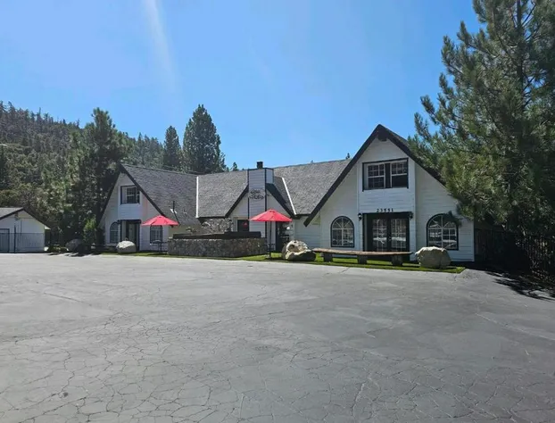 Alhatti Christian Resort hotel detail image 2