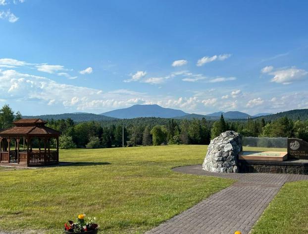 Adirondack Inn on Lake Harris-Perfect Getaway hotel detail image 3