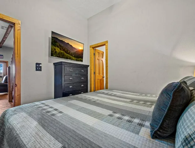 Star Gazing at The Pinnacle hotel detail image 4