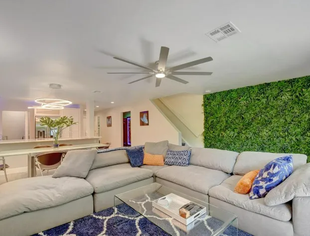 East Delray Beach Holistic Spa Resort hotel detail image 2