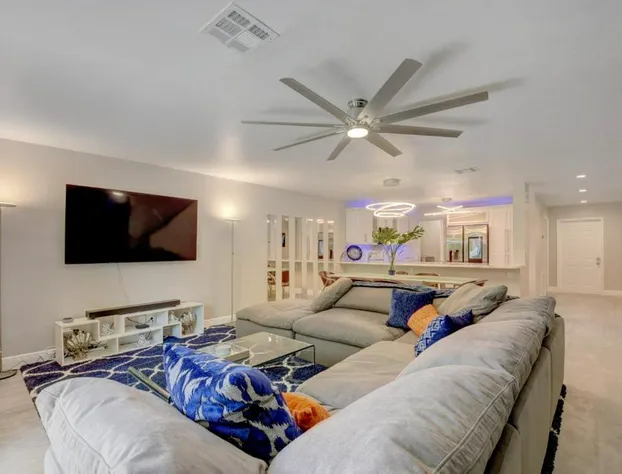 East Delray Beach Holistic Spa Resort hotel detail image 4