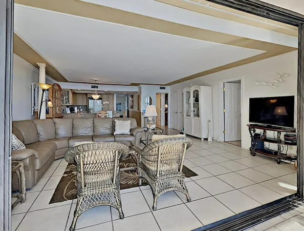 Beach Front Rentals at Sanibel Harbour Resort hotel detail image 4