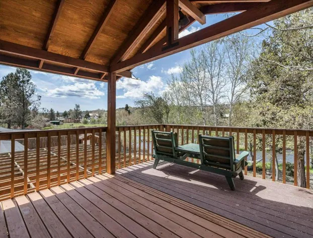 Otter River Lodge hotel detail image 4