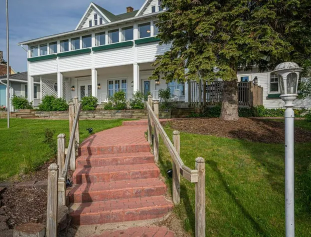 Inn at Beulah Beach on Crystal Lake hotel detail image 2