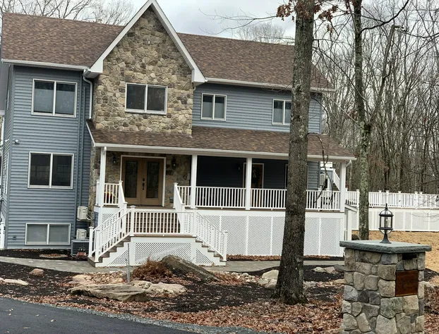 Four Seasons For Fun hotel detail image 3