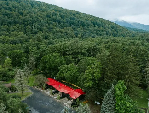 The Leeway hotel detail image 1