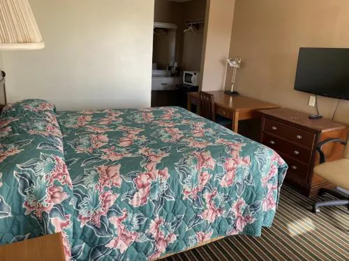 economy inn augusta hotel detail image 1