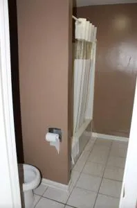 economy inn augusta hotel detail image 3