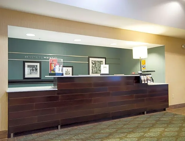 Hampton Inn By Hilton Marshall hotel detail image 1