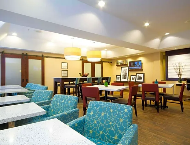 Hampton Inn By Hilton Marshall hotel detail image 4