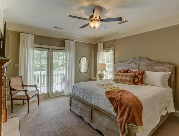 Bonne Terre Inn Loblolly Room hotel detail image 3