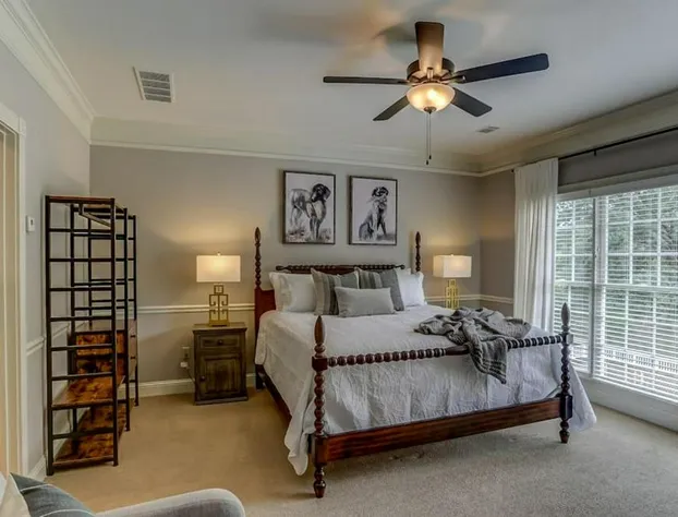 Bonne Terre Inn Dogwood Room hotel detail image 3