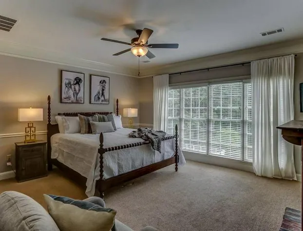 Bonne Terre Inn Dogwood Room hotel detail image 4