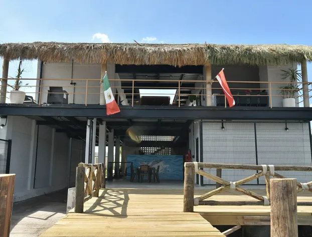 Sealion Dive Center hotel detail image 2