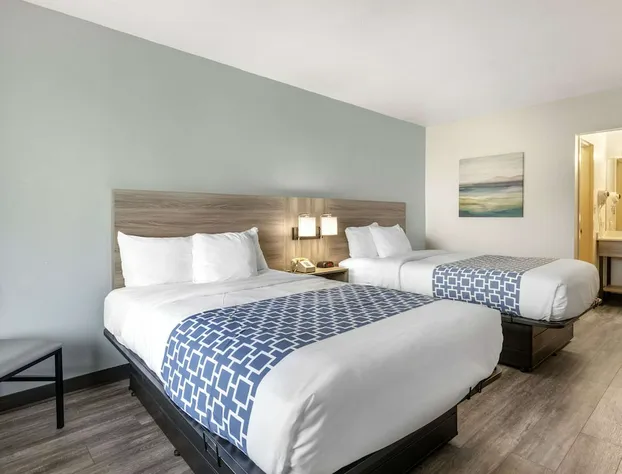 Suburban Studios Tysons Corner hotel detail image 2