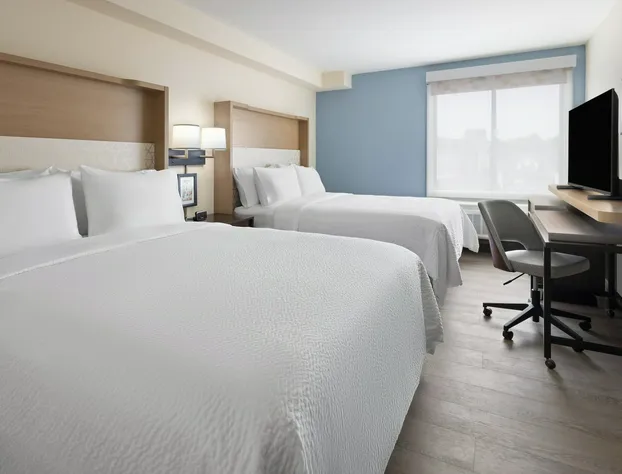 Holiday Inn Hotel and Suites Richmond West End by IHG hotel detail image 4