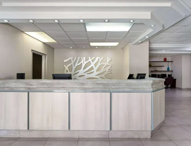 Wyndham Garden Monterrey Aeropuerto hotel detail image 2