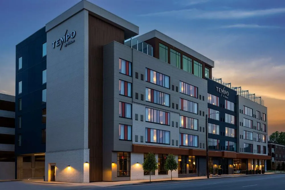 Tempo By Hilton Louisville Downtown Nulu hotel hero