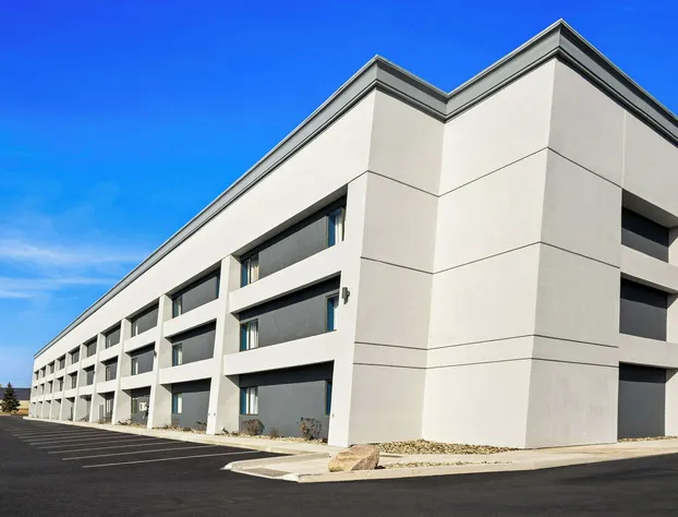 Spark by Hilton Fort Wayne hotel detail image 3