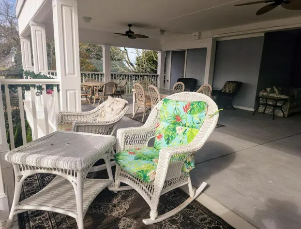 Beaufort Harbour Suites hotel detail image 3