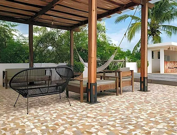 La Aurora hotel detail image 1