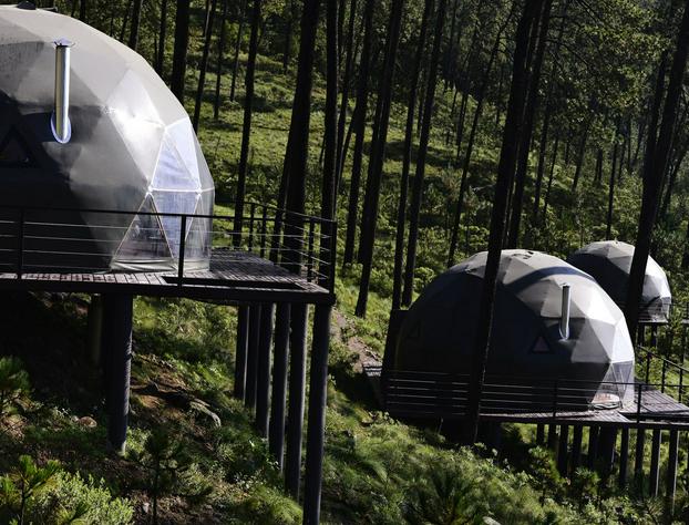 lobo glamp hotel detail image 2