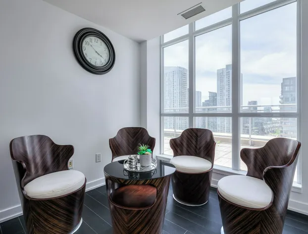 Waterfront Deluxe Residences hotel detail image 1