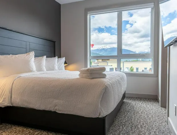Basecamp Suites Revelstoke hotel detail image 2
