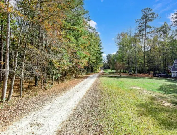 Beachy Getaway - Cozy and Secluded Lodge Home hotel detail image 2