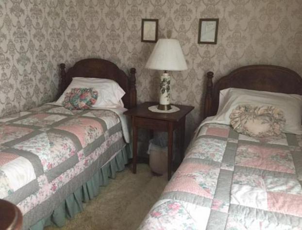 McIndoe Falls Inn hotel detail image 1