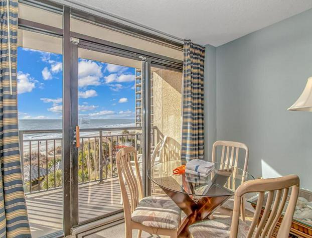 4th Floor Oceanfront 1 Bedroom Suite! Beach Cove Resort 411 hotel detail image 2