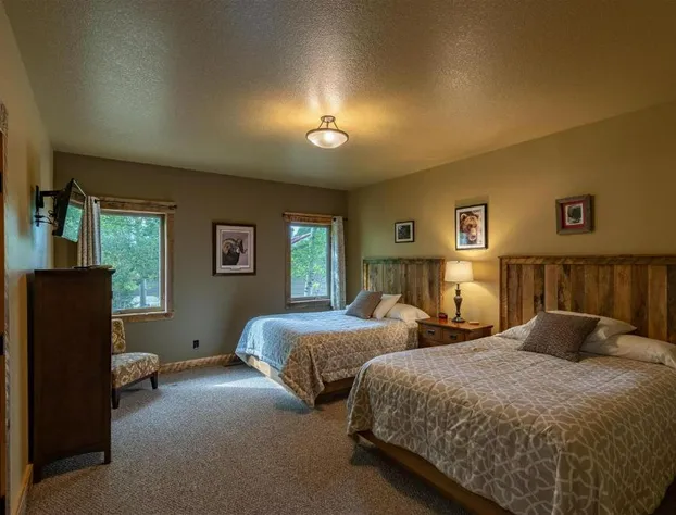 Snow Creek Lodge hotel detail image 3