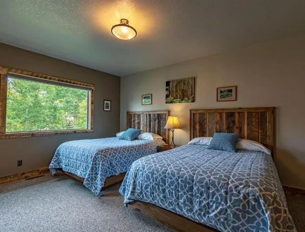 Snow Creek Lodge hotel detail image 4