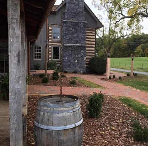 Inn at MeadowCroft hotel detail image 3