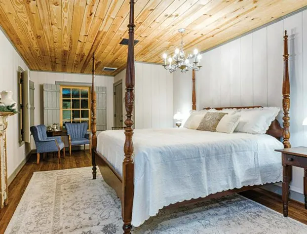 Inn at MeadowCroft hotel detail image 4