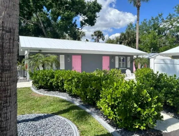 Sunset Inn hotel detail image 2