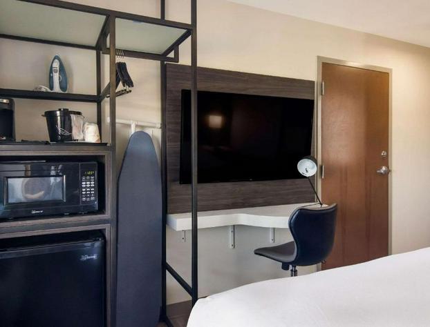 MainStay Suites Clarion PA near I-80 hotel detail image 4