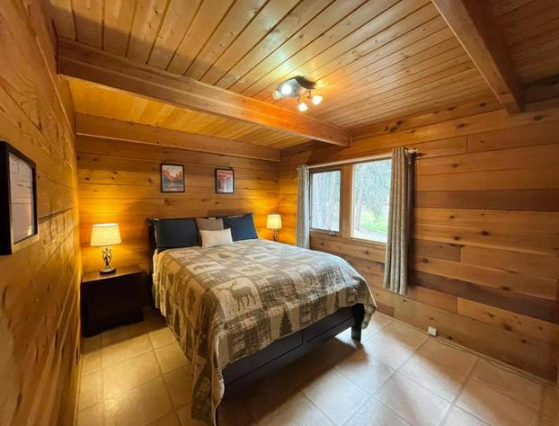 Avid Hiker Lodge hotel detail image 1