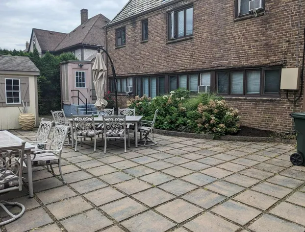 The Oaks B&B Hotel and Spiritual Center hotel detail image 1