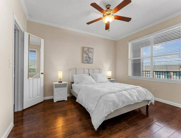 Modern Style Cozy APT W/ Fast Wi-Fi Near Down Town McKinney hotel detail image 4